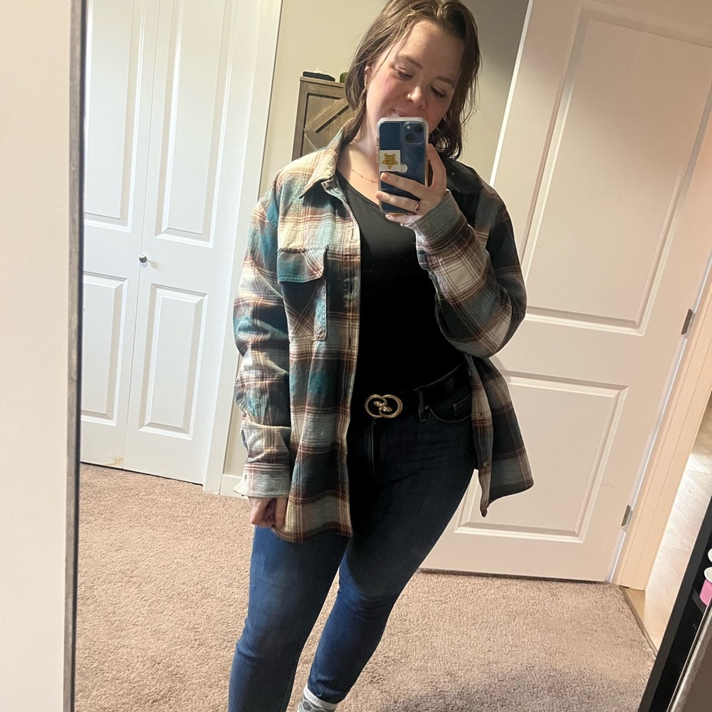 Meet your Posher, Shania